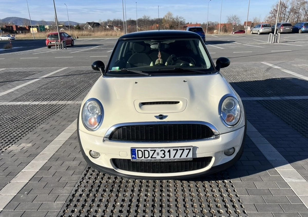 MINI Cooper S cena 29999 przebieg: 175900, rok produkcji 2009 z Dzierżoniów małe 67